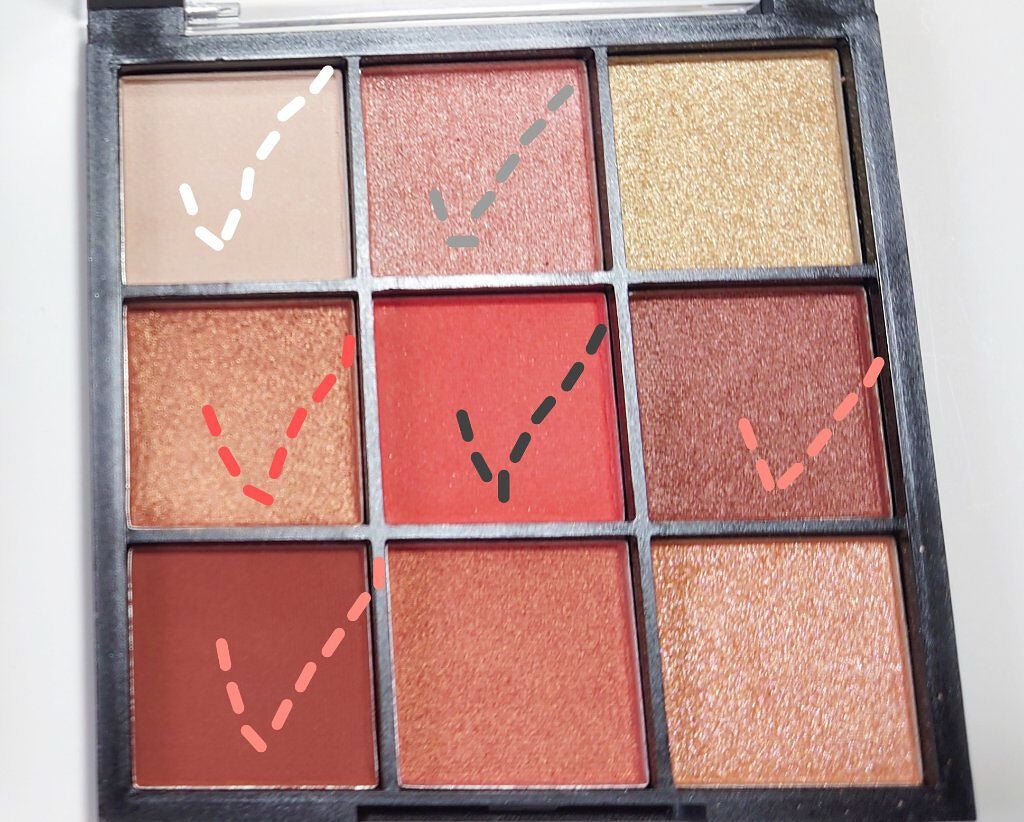 UR GLAM BLOOMING EYE COLOR PALETTE/U R GLAM/アイシャドウパレットを使ったクチコミ(4枚目)