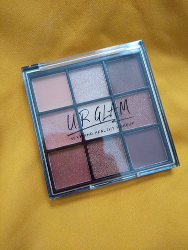 UR GLAM　BLOOMING EYE COLOR PALETTE/U R GLAM/アイシャドウパレットを使ったクチコミ（1枚目）