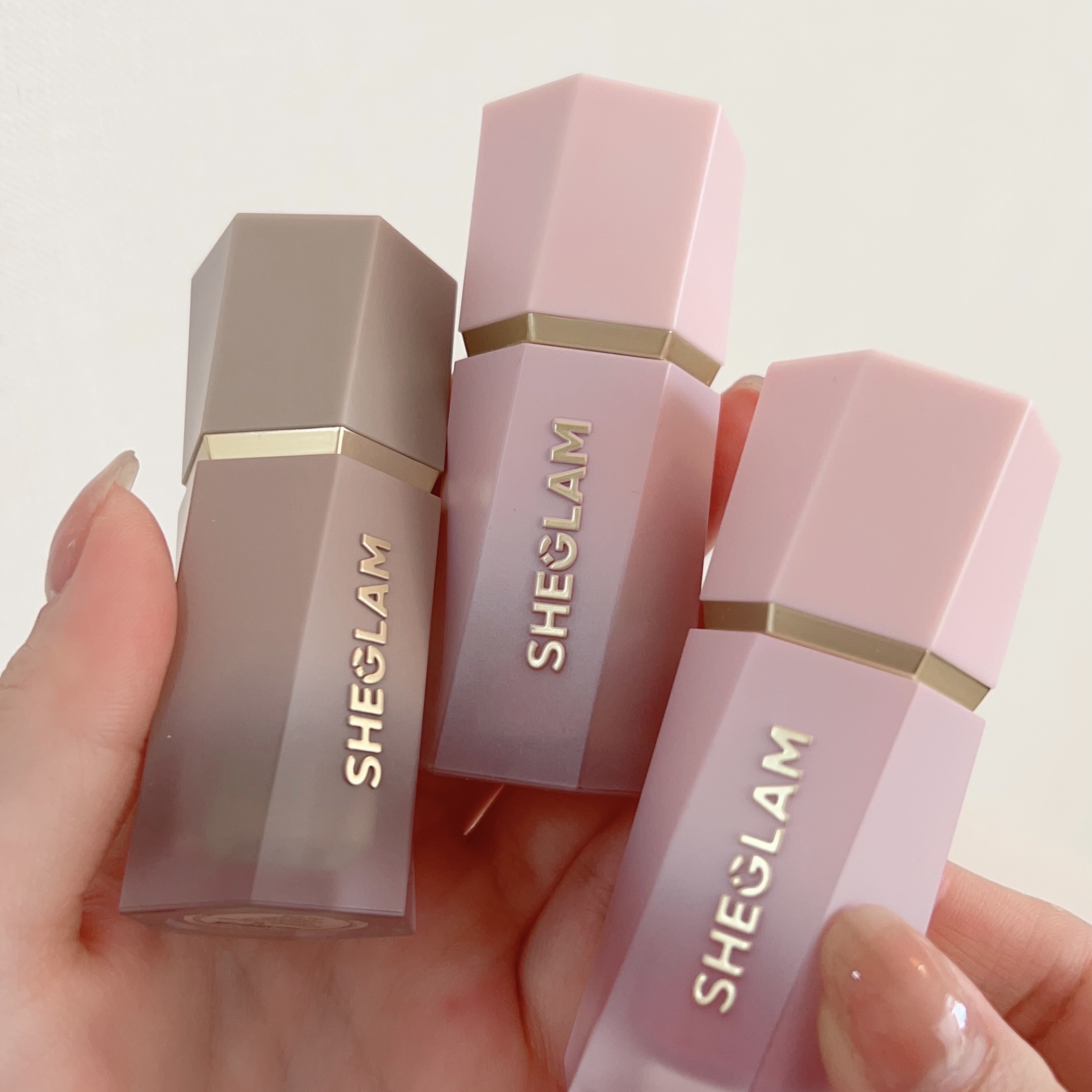 シーグラム カラーブルーム リキッドブラッシュ/SHEGLAM/リキッドチークを使ったクチコミ（1枚目）