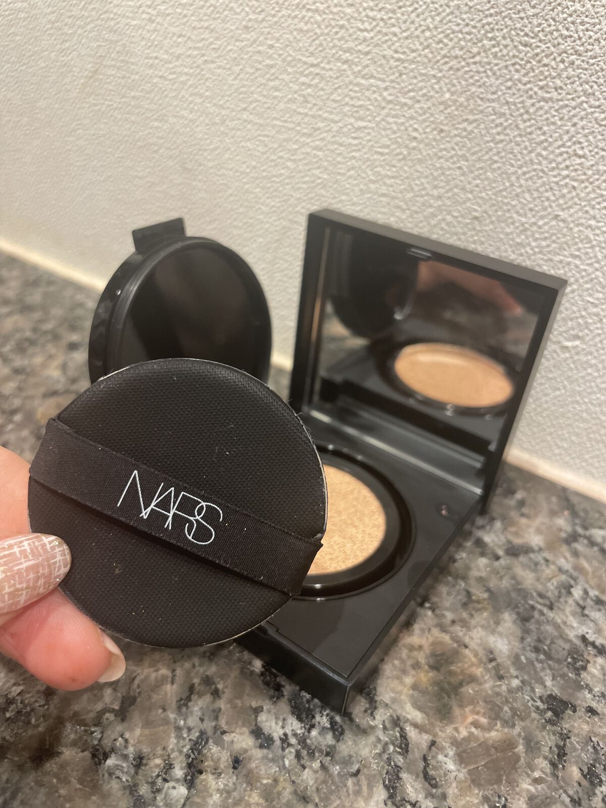 ナチュラルラディアント ロングウェア クッションファンデーション 5877/NARS/クッションファンデーションを使ったクチコミ（1枚目）