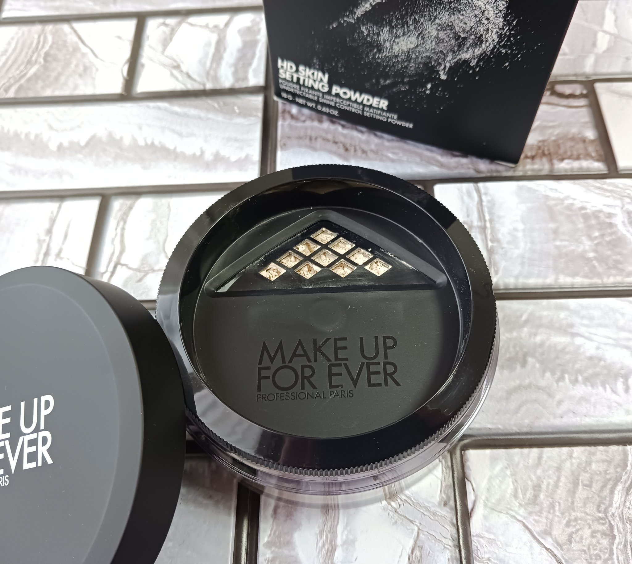 HD スキン セッティングパウダー 1.1/MAKE UP FOR EVER/ルースパウダーを使ったクチコミ（3枚目）