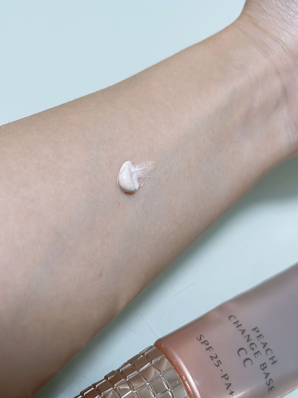 マキアージュ ピーチチェンジベース CCのクチコミ「☆ピンクに色付け。マキアージュのCCクリーム





どうも！！！
最近寝ても寝ても眠気が襲.....」（2枚目）