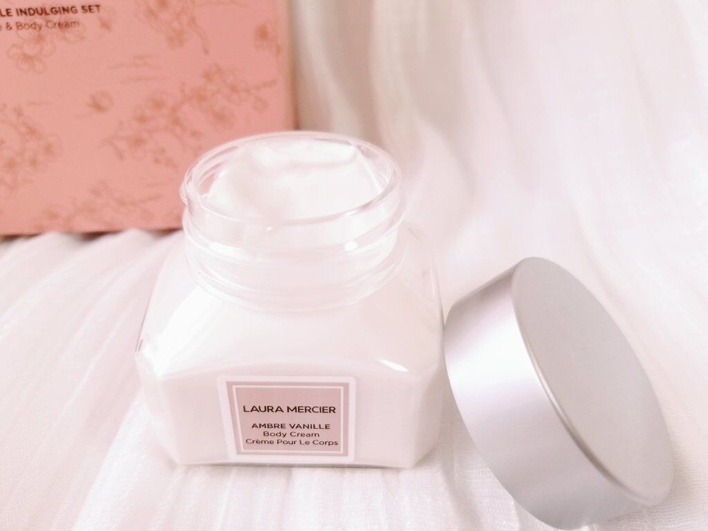 プティ コレクシオン アンバーバニラ s/ローラ メルシエ/その他キットセットを使ったクチコミ（3枚目）