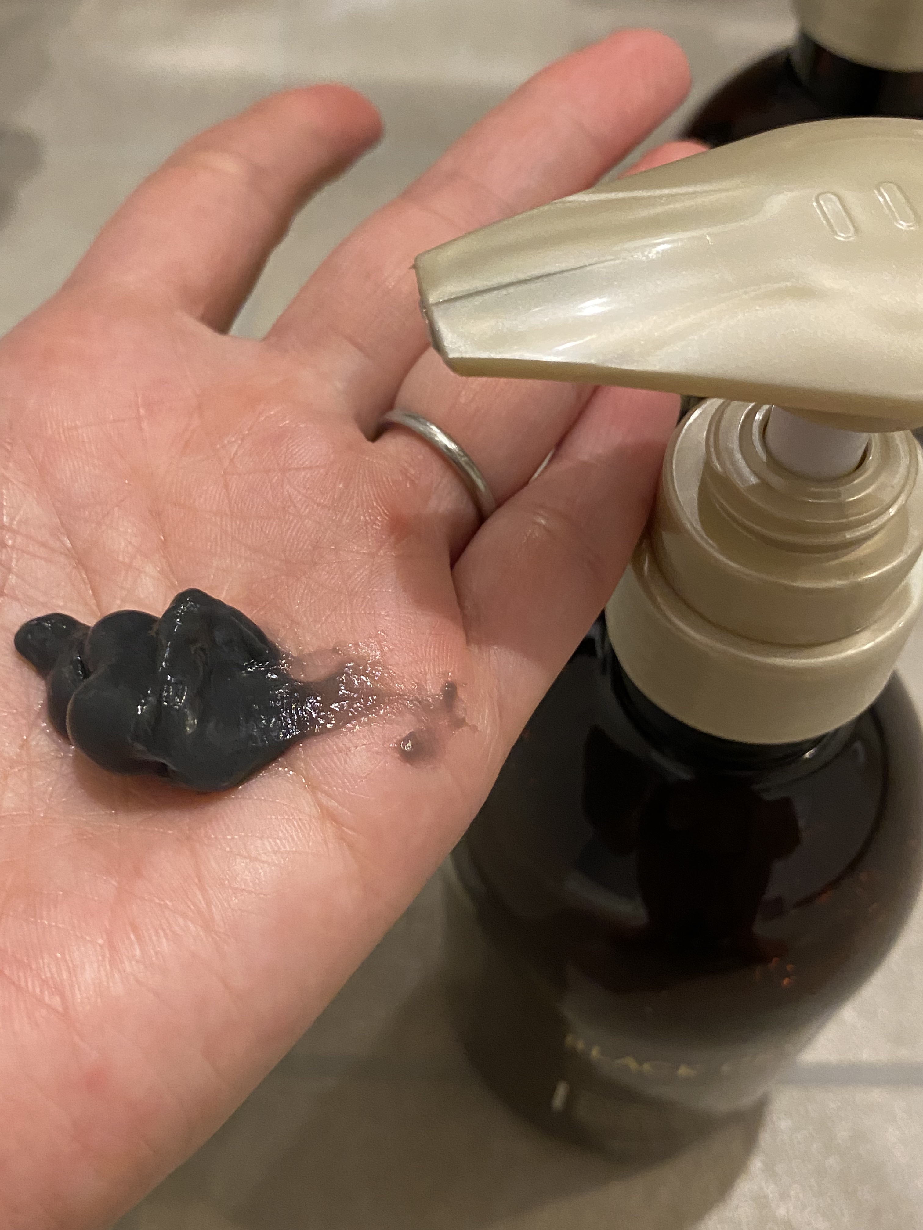 ブラッククリスタル シャンプー ＆ トリートメント/BLACK CRYSTAL/サロンシャンプーを使ったクチコミ（3枚目）