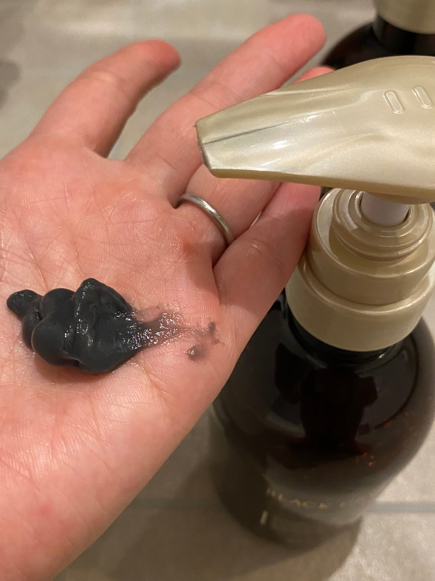 ブラッククリスタル シャンプー & トリートメント/BLACK CRYSTAL/サロンシャンプーを使ったクチコミ(3枚目)