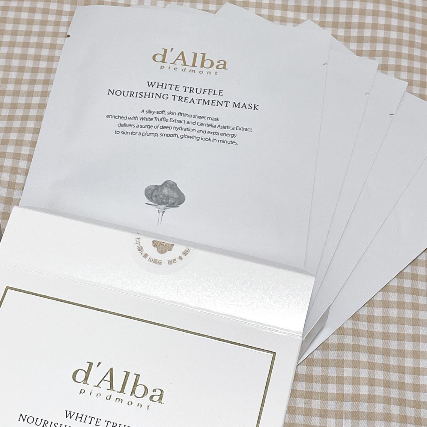 ホワイトトリュフナリシングトリートメントマスク/ダルバ/シートマスク・パックを使ったクチコミ(2枚目)