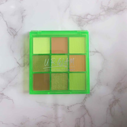 UR GLAM BLOOMING EYE COLOR PALETTE/U R GLAM/アイシャドウパレットを使ったクチコミ(3枚目)