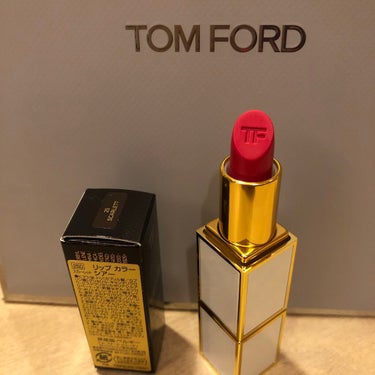 リップ カラー 22 フォビドゥン ピンク/TOM FORD BEAUTY/口紅を使ったクチコミ（3枚目）