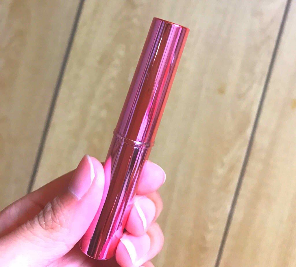 ゆみこ on LIPS 「色はピンクです。派手過ぎず可愛らしい色なので誰でも使いやすいと..」(1枚目)