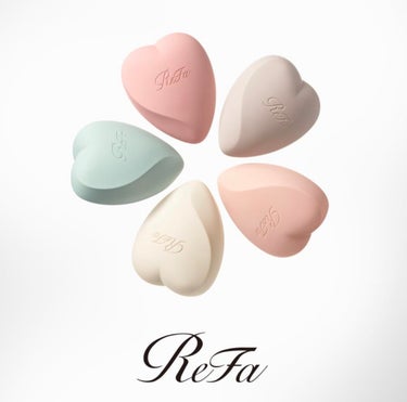 ReFa HEART BRUSH for SCALP　リファハートブラシフォースカルプ

リファシリーズが大好きでたくさん集めていますが、最近抜け毛がに気になるのでスカルプブラシを購入してみました😆♥️