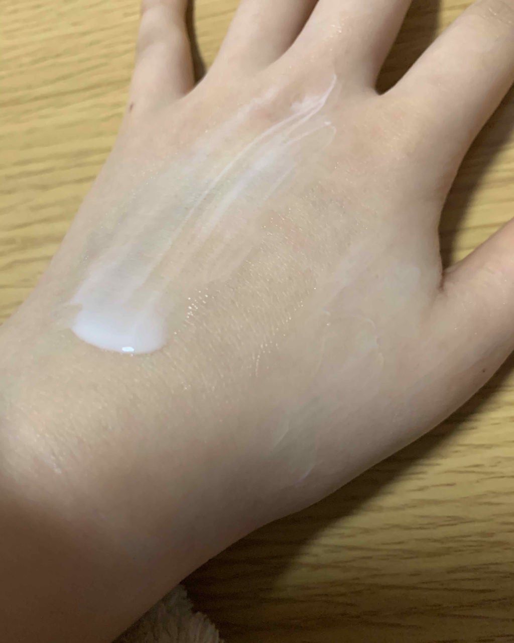 スキンミルク(しっとり)/ニベア/ボディミルクを使ったクチコミ(3枚目)
