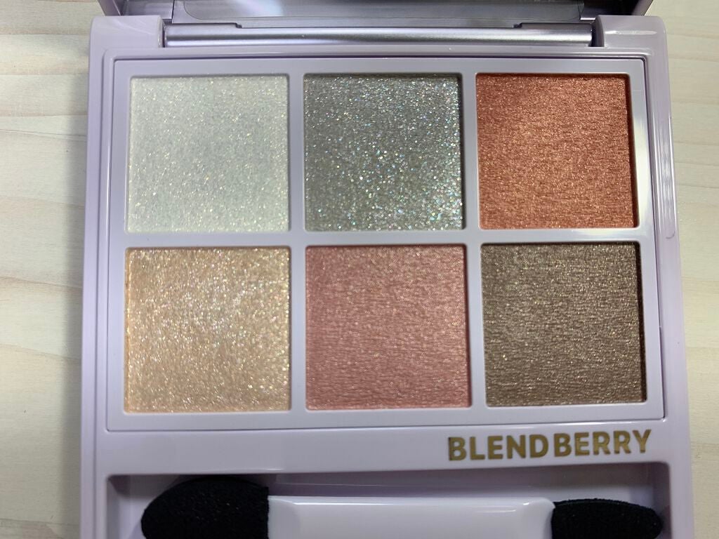 オーラクリエイション/BLEND BERRY/アイシャドウパレットを使ったクチコミ(4枚目)