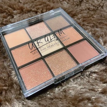 UR GLAM　BLOOMING EYE COLOR PALETTE/U R GLAM/パウダーアイシャドウを使ったクチコミ（2枚目）