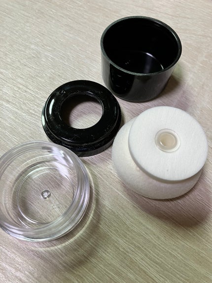 スポンジ付きチーク容器/DAISO/その他化粧小物を使ったクチコミ(1枚目)