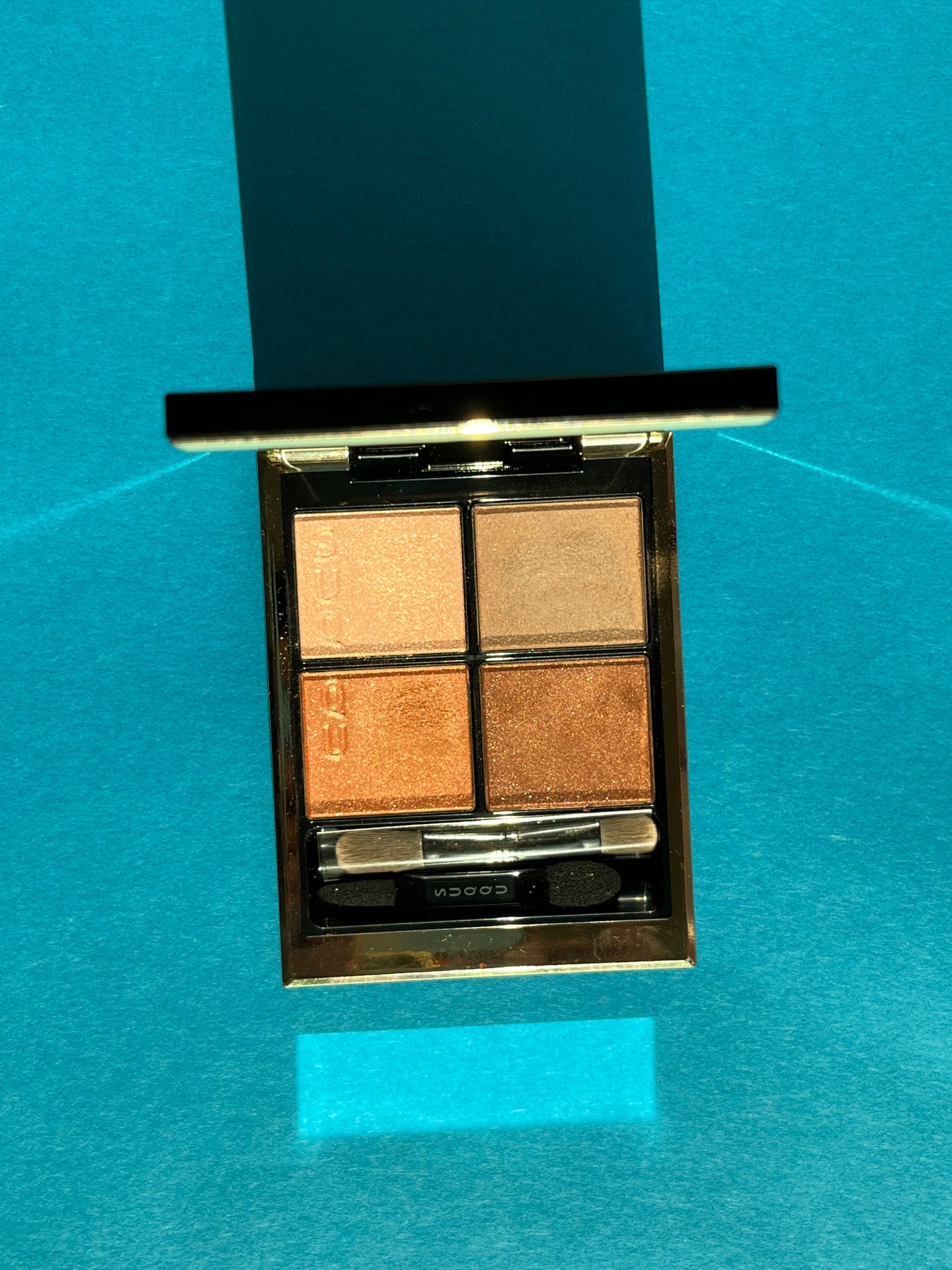 シグニチャー カラー アイズ/SUQQU/アイシャドウパレットを使ったクチコミ(3枚目)