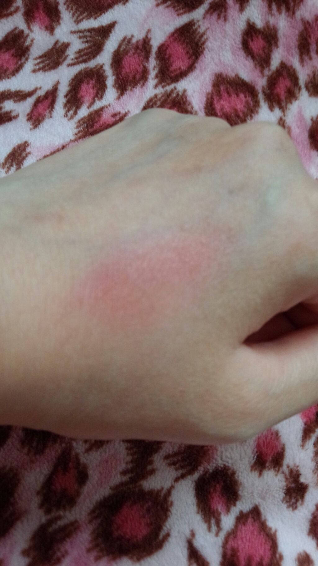 リシェ フォギーオン チークス/Visée/パウダーチークを使ったクチコミ(3枚目)