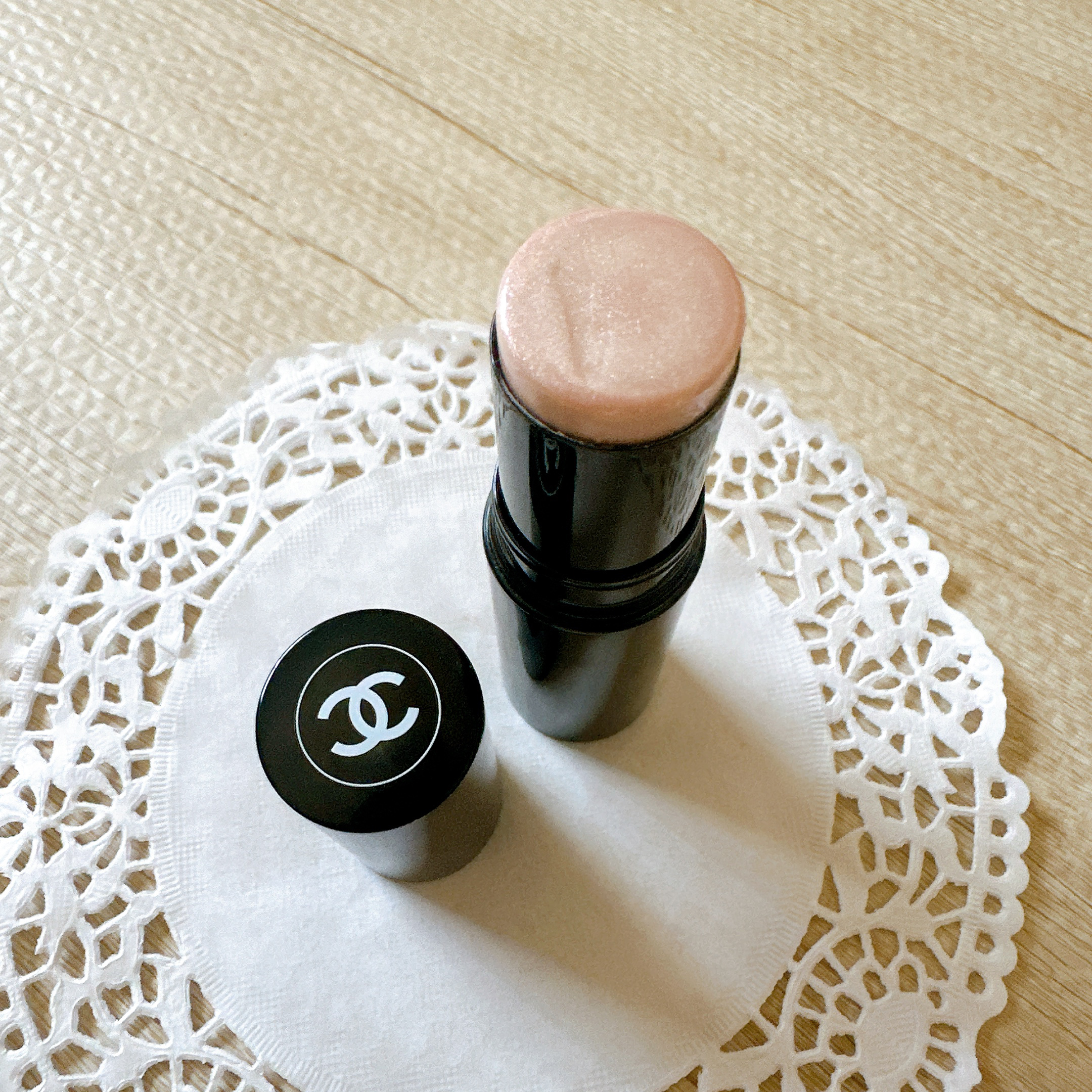 ボーム エサンシエル/CHANEL/スティックハイライトを使ったクチコミ（2枚目）