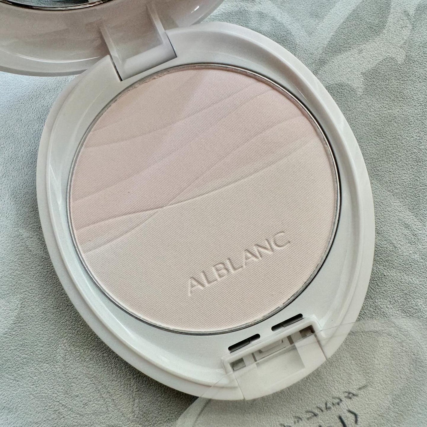 クラリティブラン サーフェイサー/ALBLANC/化粧下地を使ったクチコミ(5枚目)