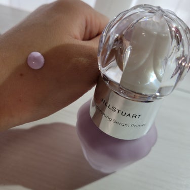 JILL STUART ジルスチュアート　イルミネイティング セラムプライマーのクチコミ「JILL STUART
イルミネイティング セラムプライマー
02aurora lavende.....」（3枚目）