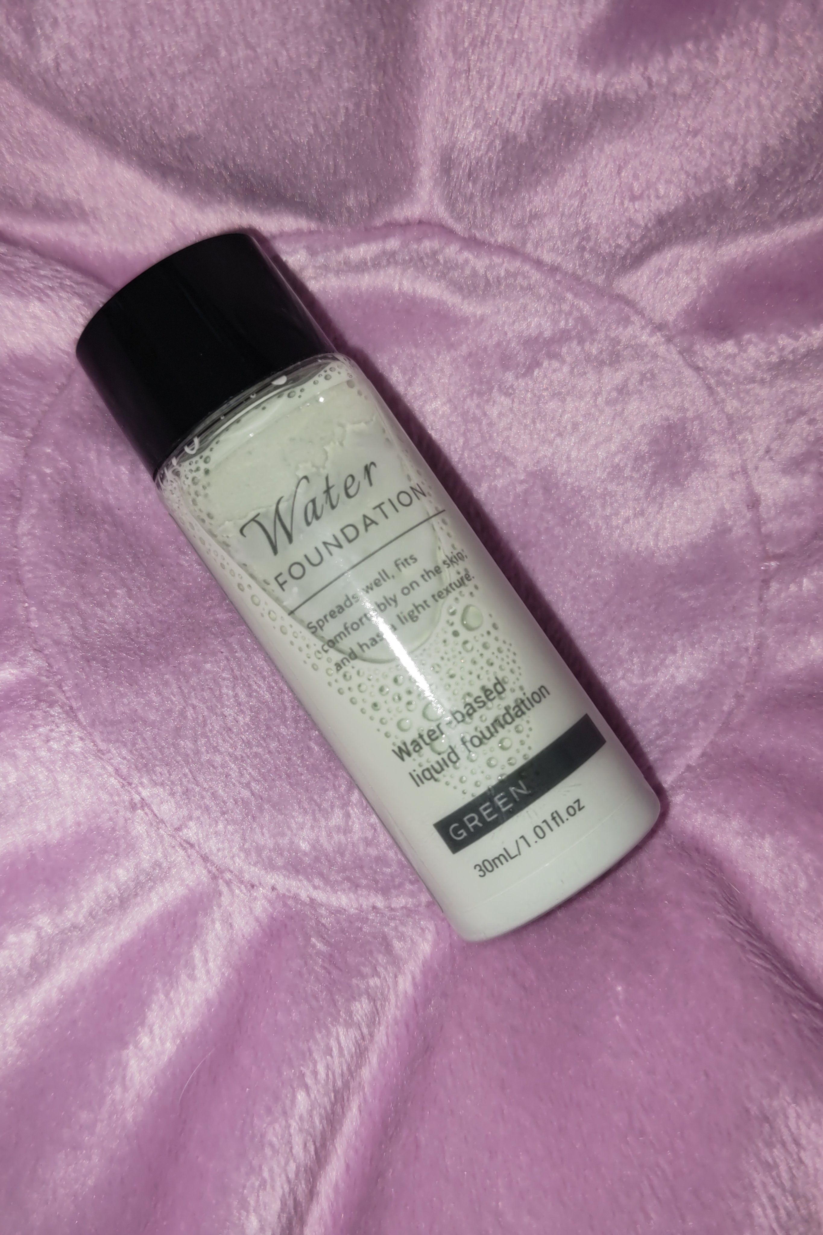 ウォーターファンデーション グリーン/DAISO/リキッドファンデーションを使ったクチコミ（1枚目）