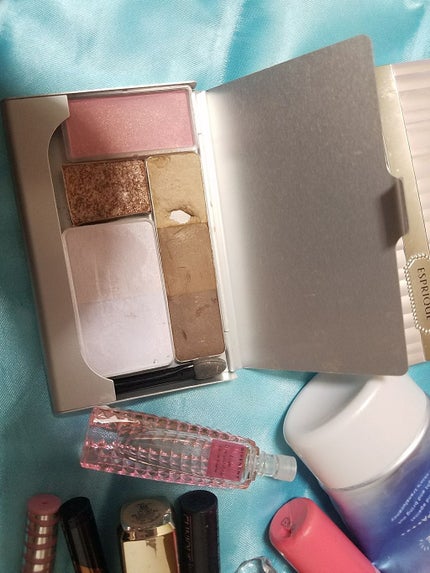 ピュアスキン パクト UV/ESPRIQUE/パウダーファンデーションを使ったクチコミ(2枚目)