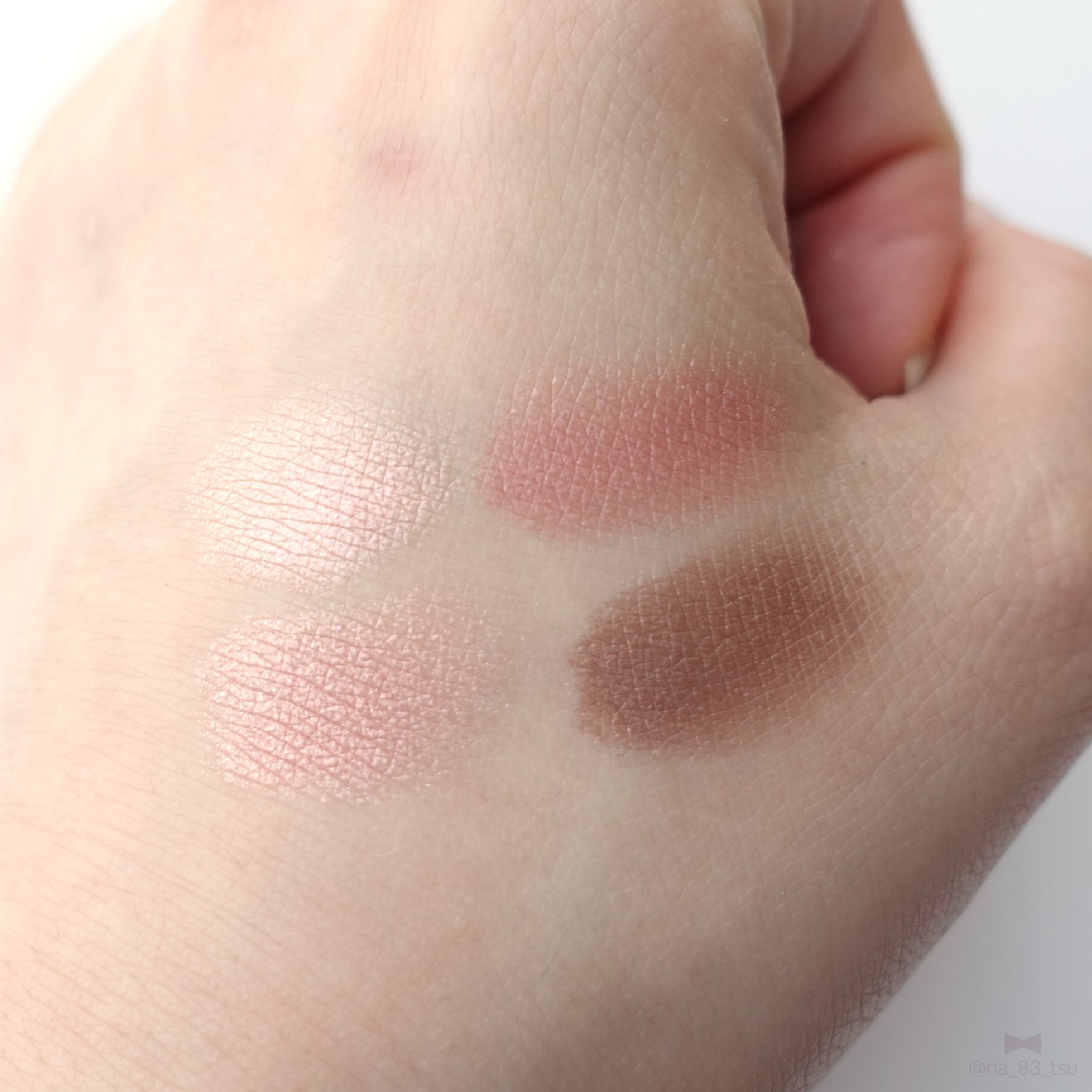 フォートーンズスタイリングアイズ/オルビス/パウダーアイブロウを使ったクチコミ（3枚目）