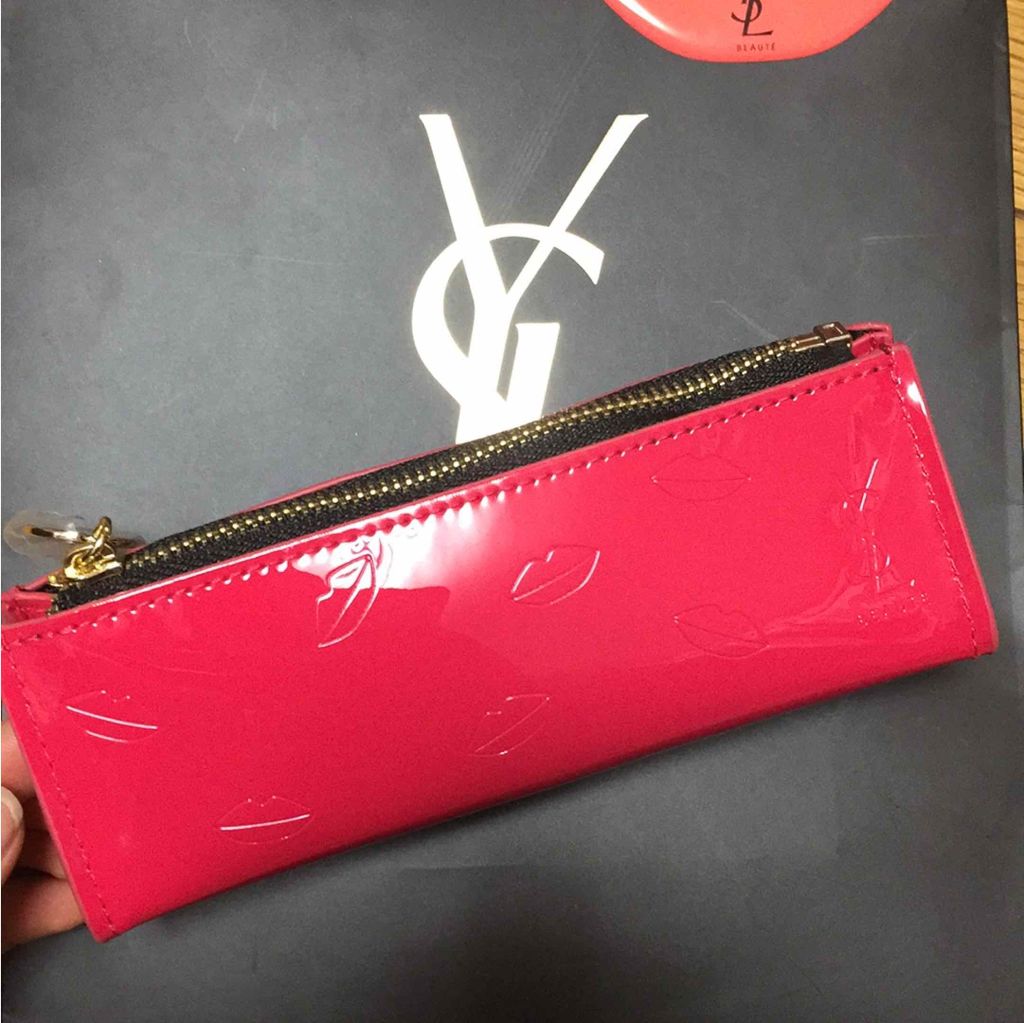 ルージュ ヴォリュプテ シャイン/YVES SAINT LAURENT BEAUTE/口紅を使ったクチコミ(3枚目)