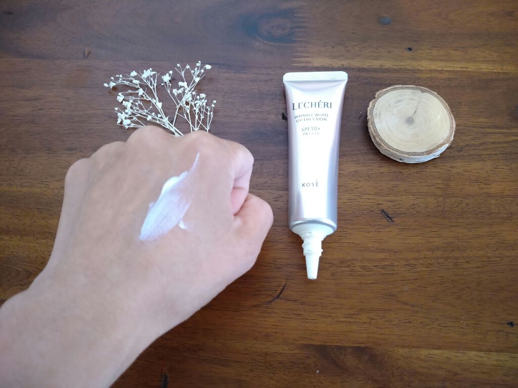 リンクルホワイト UVエマルジョン/ルシェリ/乳液を使ったクチコミ（2枚目）