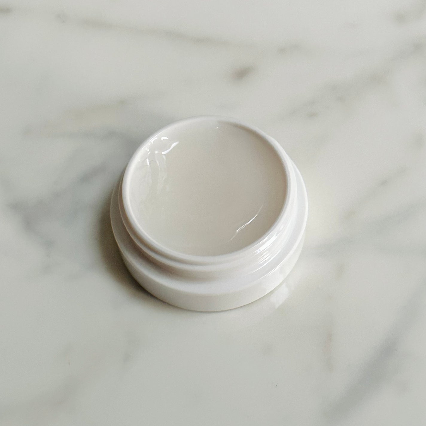 フイルナチュラント エクスバリア リペア リップバーム/ドクターフィルコスメティクス/リップバームを使ったクチコミ(2枚目)