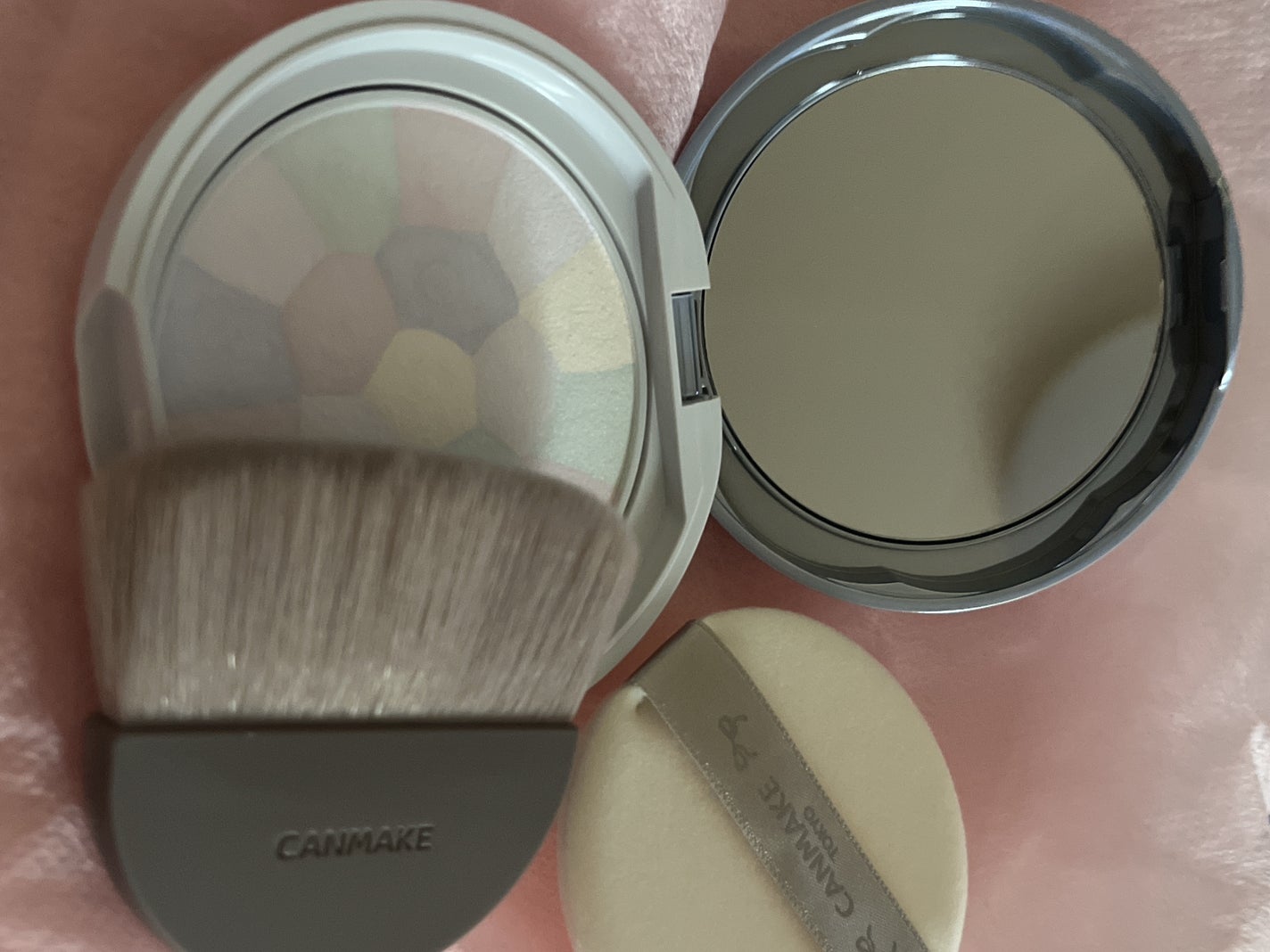 マシュマロフィニッシュパウダーブラシ/キャンメイク/メイクブラシを使ったクチコミ(2枚目)