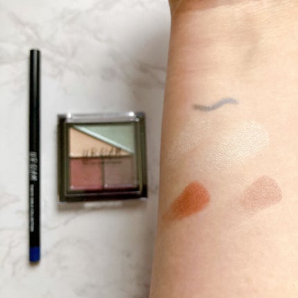 UR GLAM VELVET EYE COLOR PALETTE スモーキーレッド/U R GLAM/アイシャドウパレットを使ったクチコミ(2枚目)