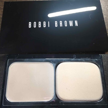 スキンウェイトレス パウダーファンデーション SPF16 (PA+++)/BOBBI BROWN/パウダーファンデーションを使ったクチコミ(1枚目)