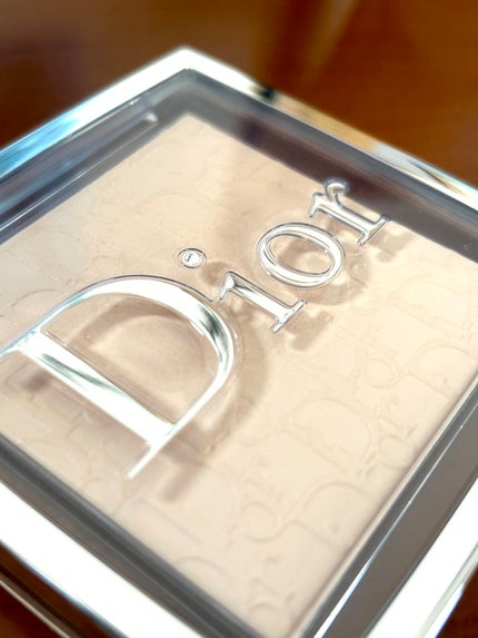 ディオール バックステージ フェイス&ボディ パウダー/Dior/プレストパウダーを使ったクチコミ(1枚目)