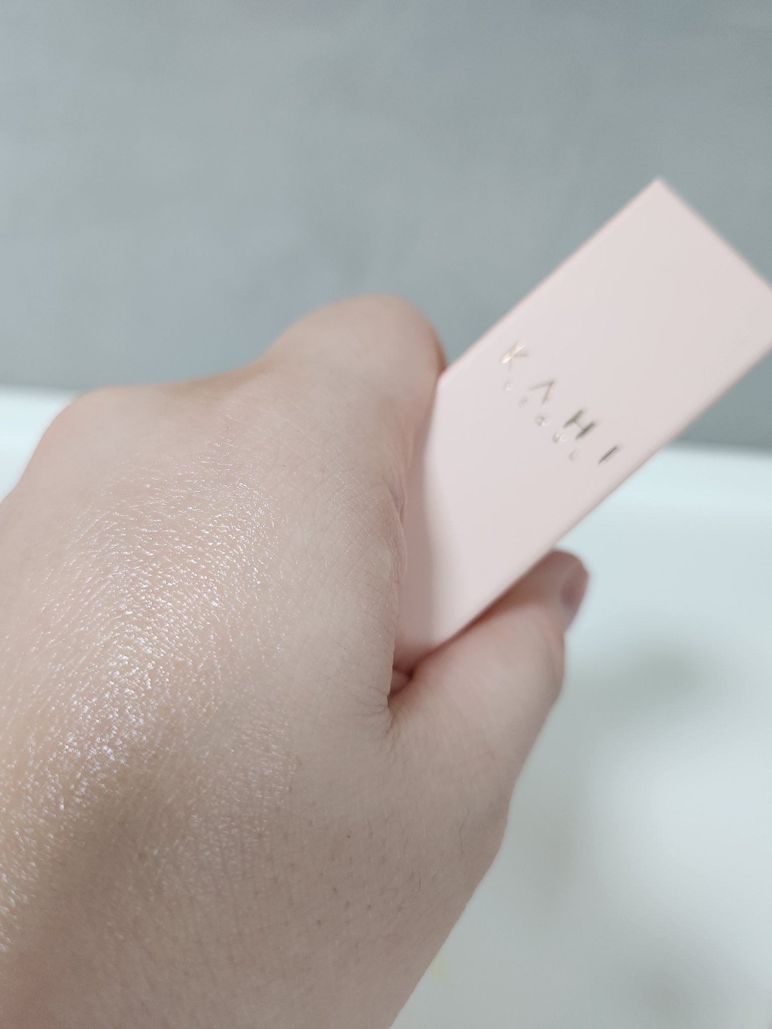 WRバウンス マルチバーム/KAHI/フェイスバームを使ったクチコミ（2枚目）