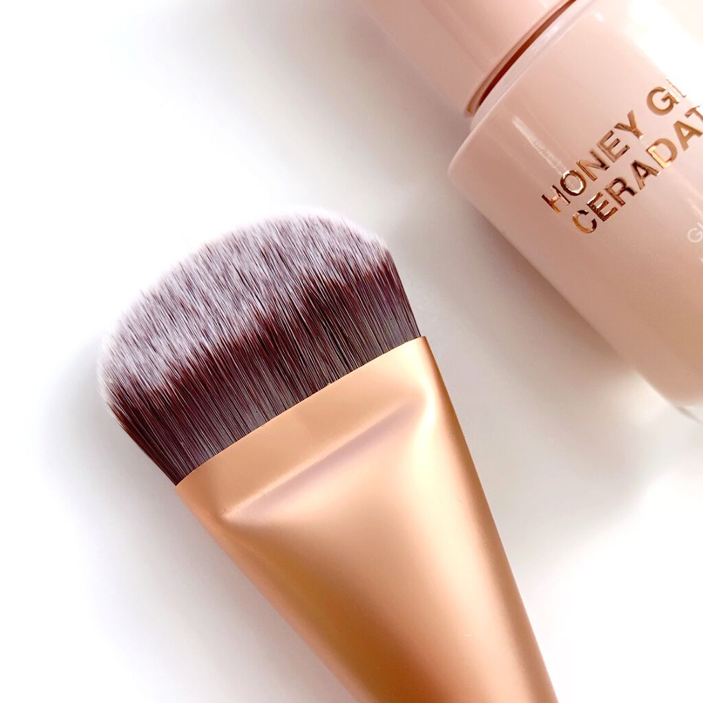 Honey Glow ceradation/BY ECOM/リキッドファンデーションを使ったクチコミ(4枚目)