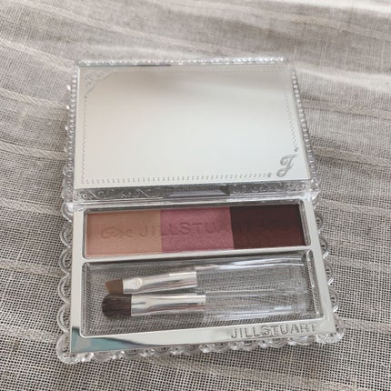 ジルスチュアート ニュアンスブロウパレット 05 lilac shade/JILL STUART/パウダーアイブロウを使ったクチコミ(1枚目)