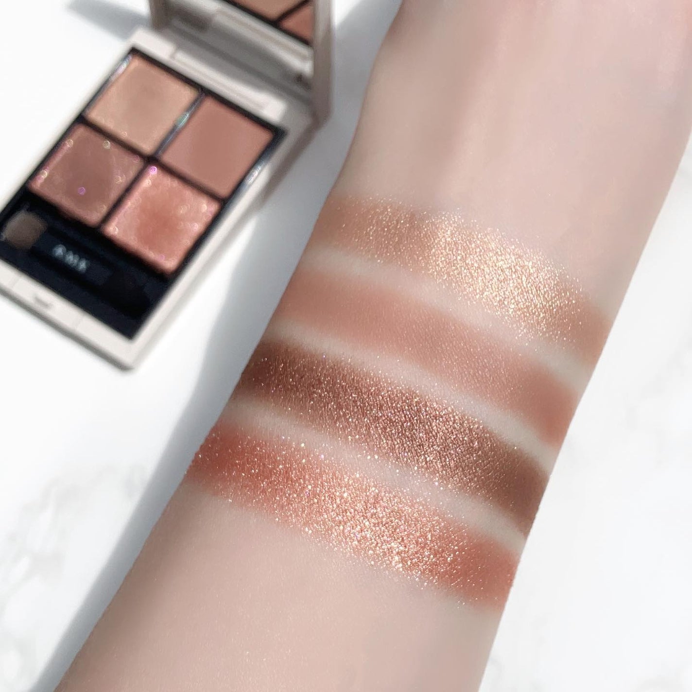 RMK シンクロマティック アイシャドウパレット/RMK/アイシャドウパレットを使ったクチコミ(3枚目)