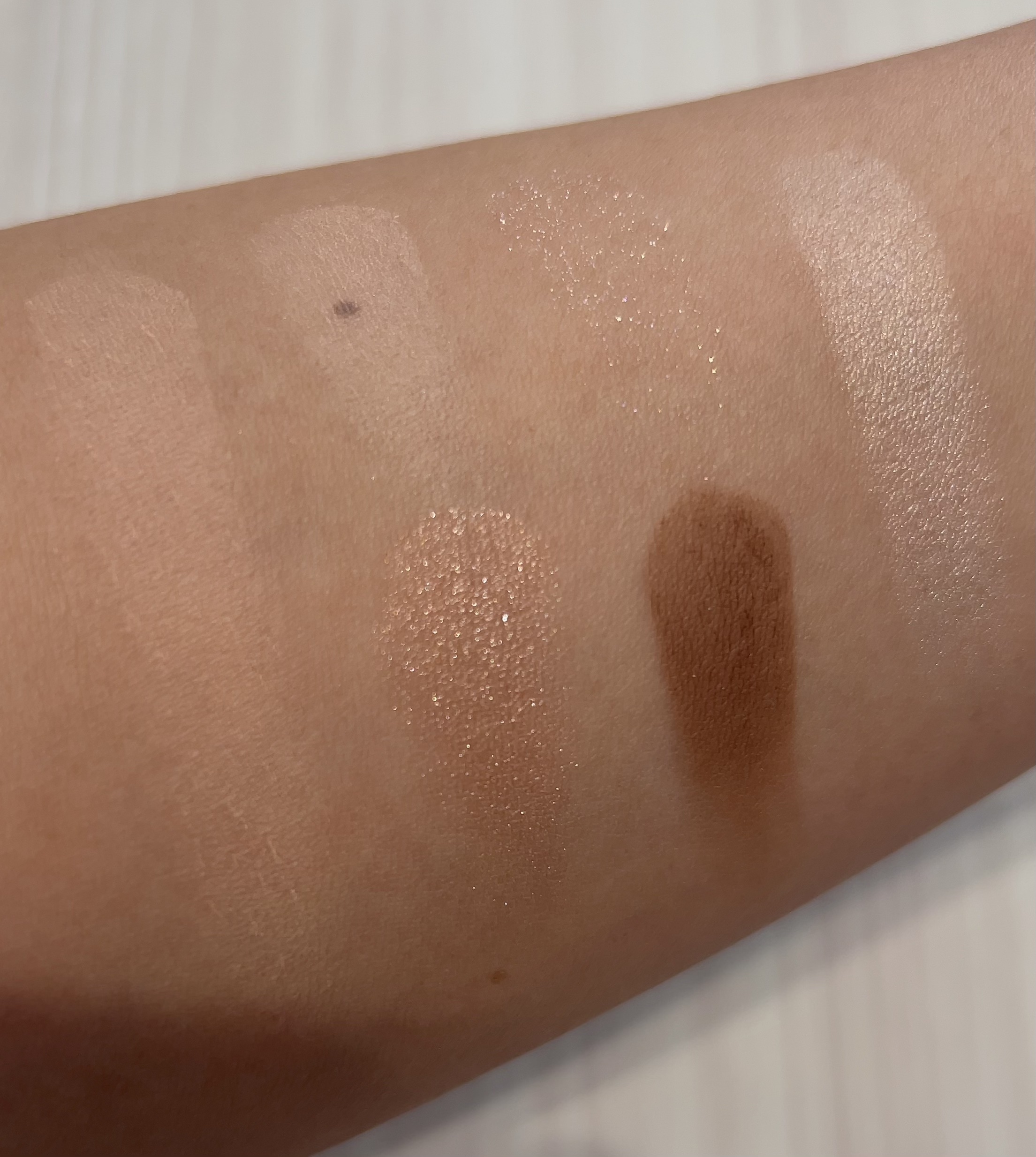 ヴィーガンフェイスオールパレット/AMUSE/アイシャドウパレットを使ったクチコミ（3枚目）