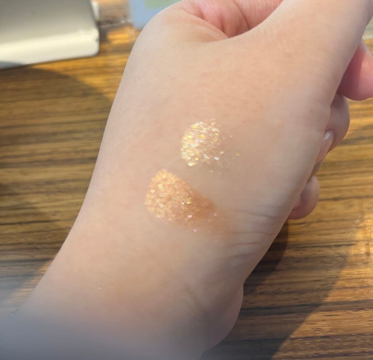 リュクス アイシャドウ リッチスパークル/BOBBI BROWN/単色アイシャドウを使ったクチコミ(2枚目)