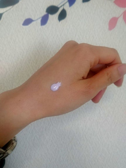 トーンアップUV エッセンス/サンカット®/日焼け止めローションを使ったクチコミ(3枚目)