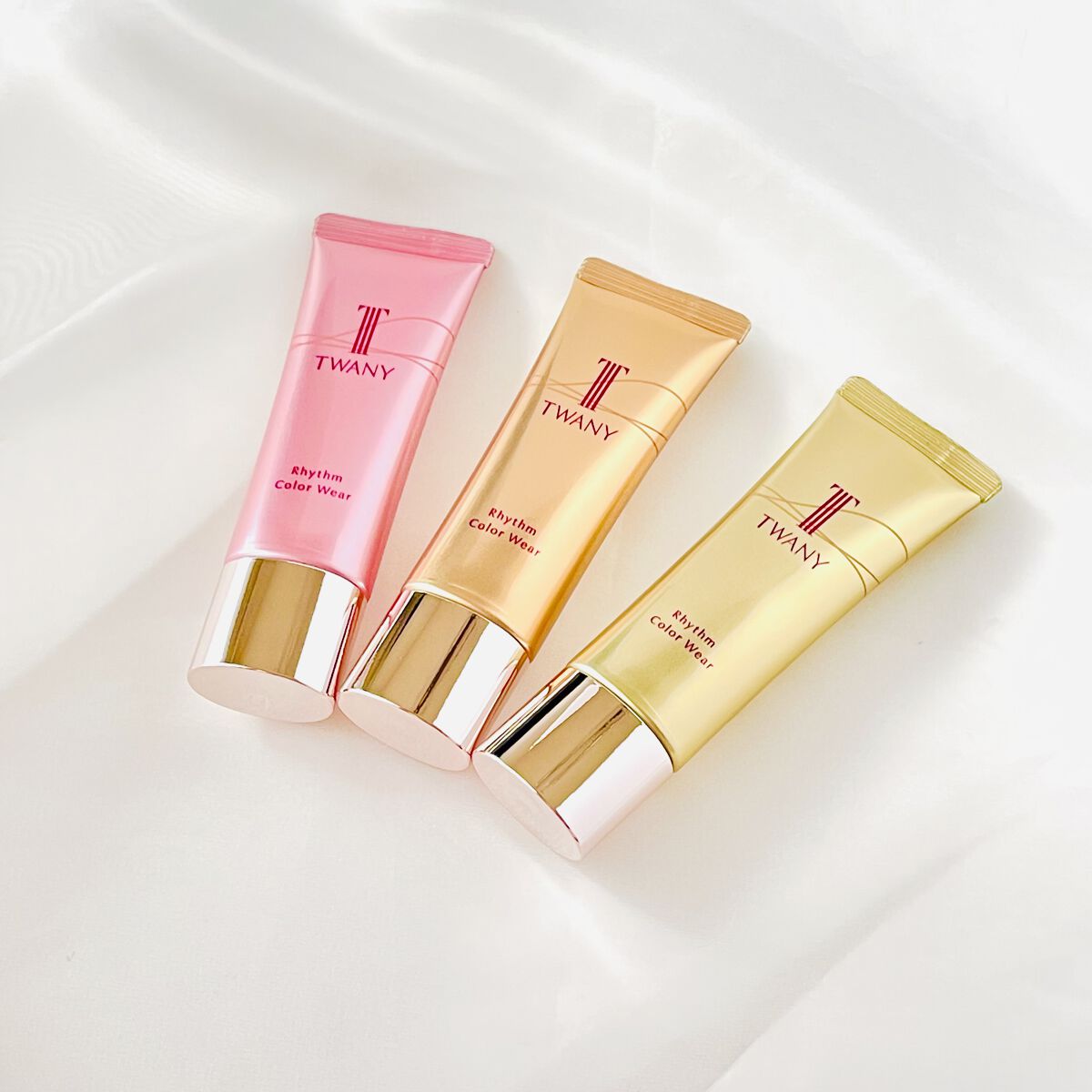 リズムカラーウェア 01 チャーミング/TWANY/化粧下地を使ったクチコミ（1枚目）