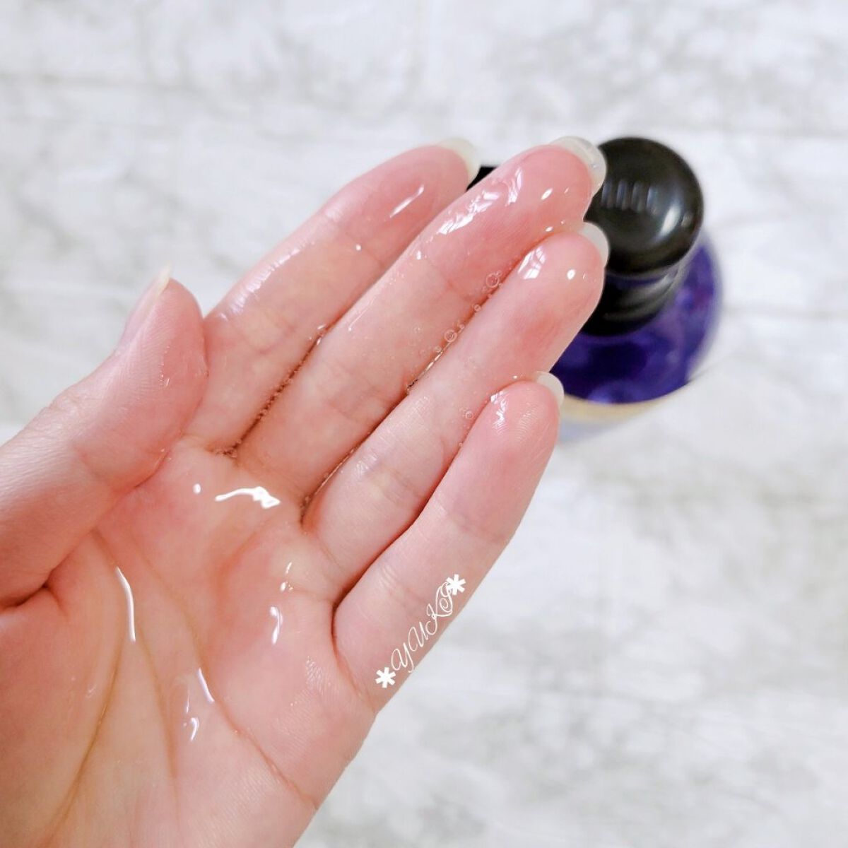 リラックスナイトリペアヘアオイル/YOLU/ヘアオイルを使ったクチコミ（2枚目）