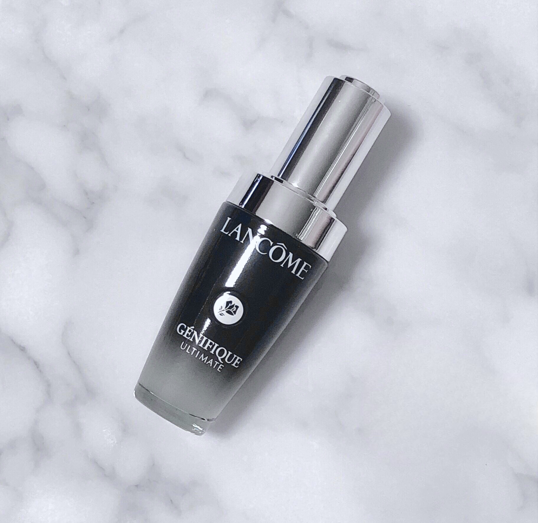 LANCOME
ジェニフィック アルティメ セラム


何度かサンプルを試す機会がありましたがどうしてもピリピリしたり保湿感が足りない気がして現品まで至りませんでしたが、今回は良かった。

リニューアルして肌に合うようになったのかなと思って