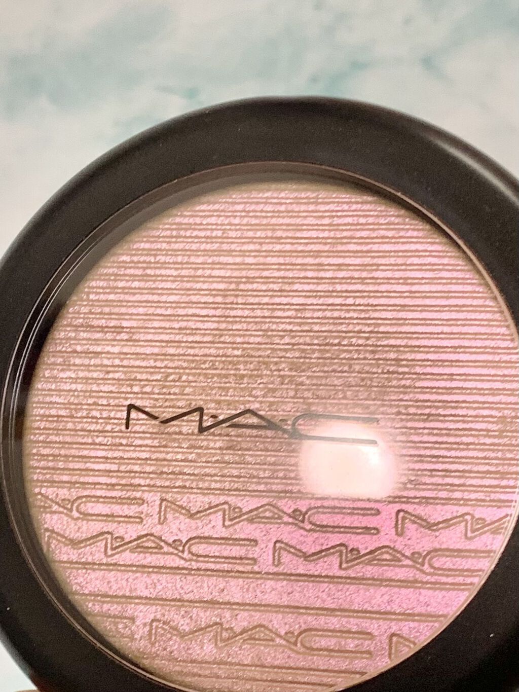 エクストラ ディメンション スキンフィニッシュ ショーゴールド/M・A・C/プレストパウダーを使ったクチコミ（1枚目）