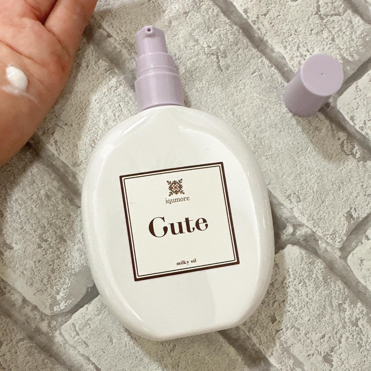 イクモアキュートミルキィオイル/iqumore/ヘアオイルを使ったクチコミ（2枚目）