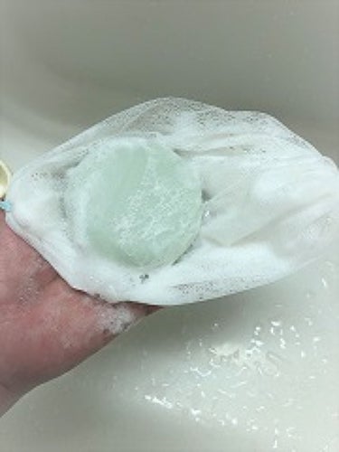 ボタニカルクレイソープ/BOTANICAL ESTHE/洗顔石鹸を使ったクチコミ（2枚目）