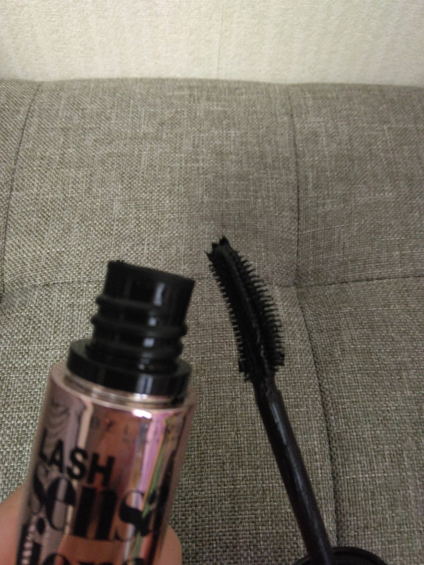 ボリューム エクスプレス ラッシュセンセーショナル/MAYBELLINE NEW YORK/マスカラを使ったクチコミ(4枚目)