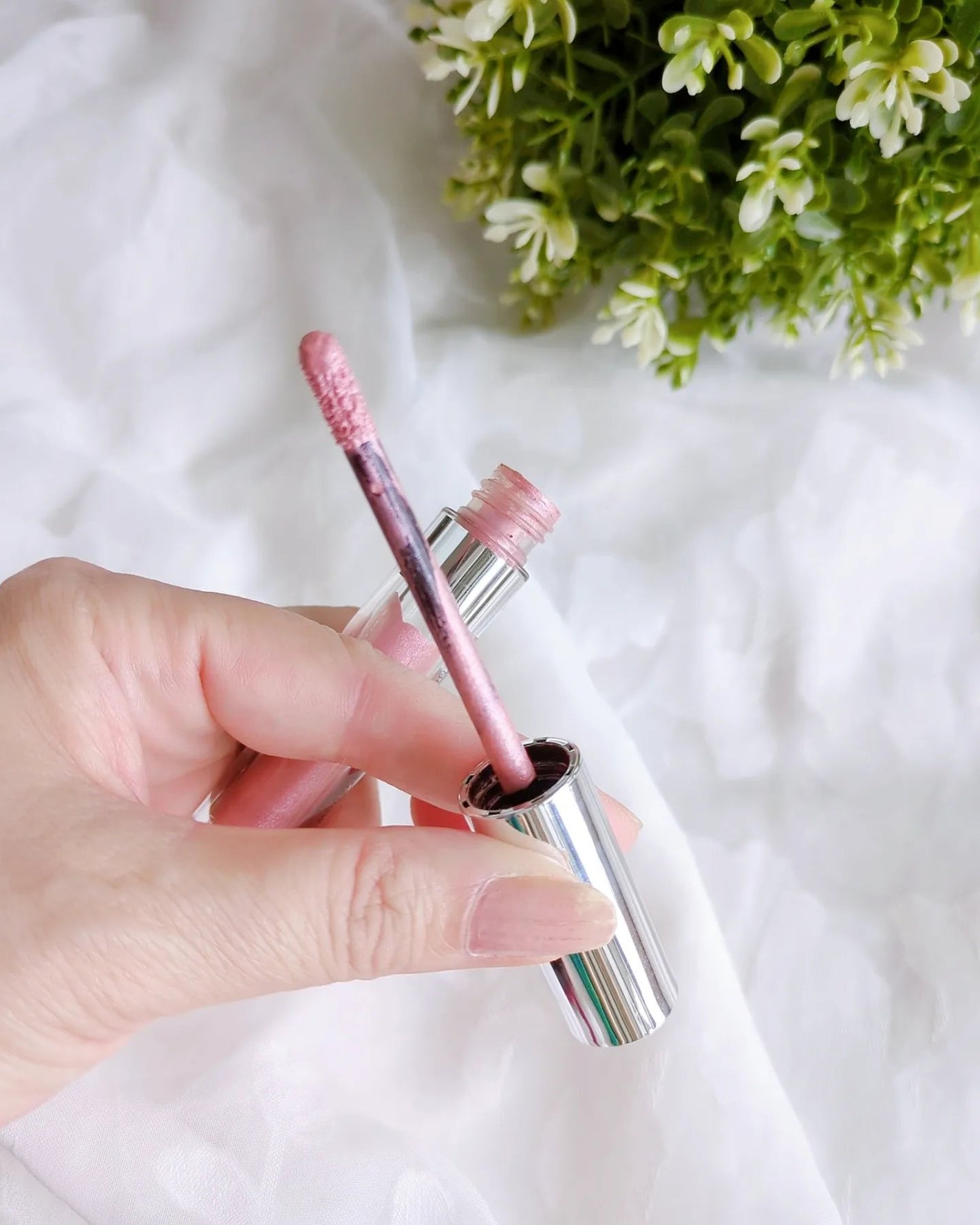 三刀流マリリン✕まりび on LIPS 「#コスメ購入品紹介ETVOSエトヴォスミネラルウォータリーシャ..」(2枚目)