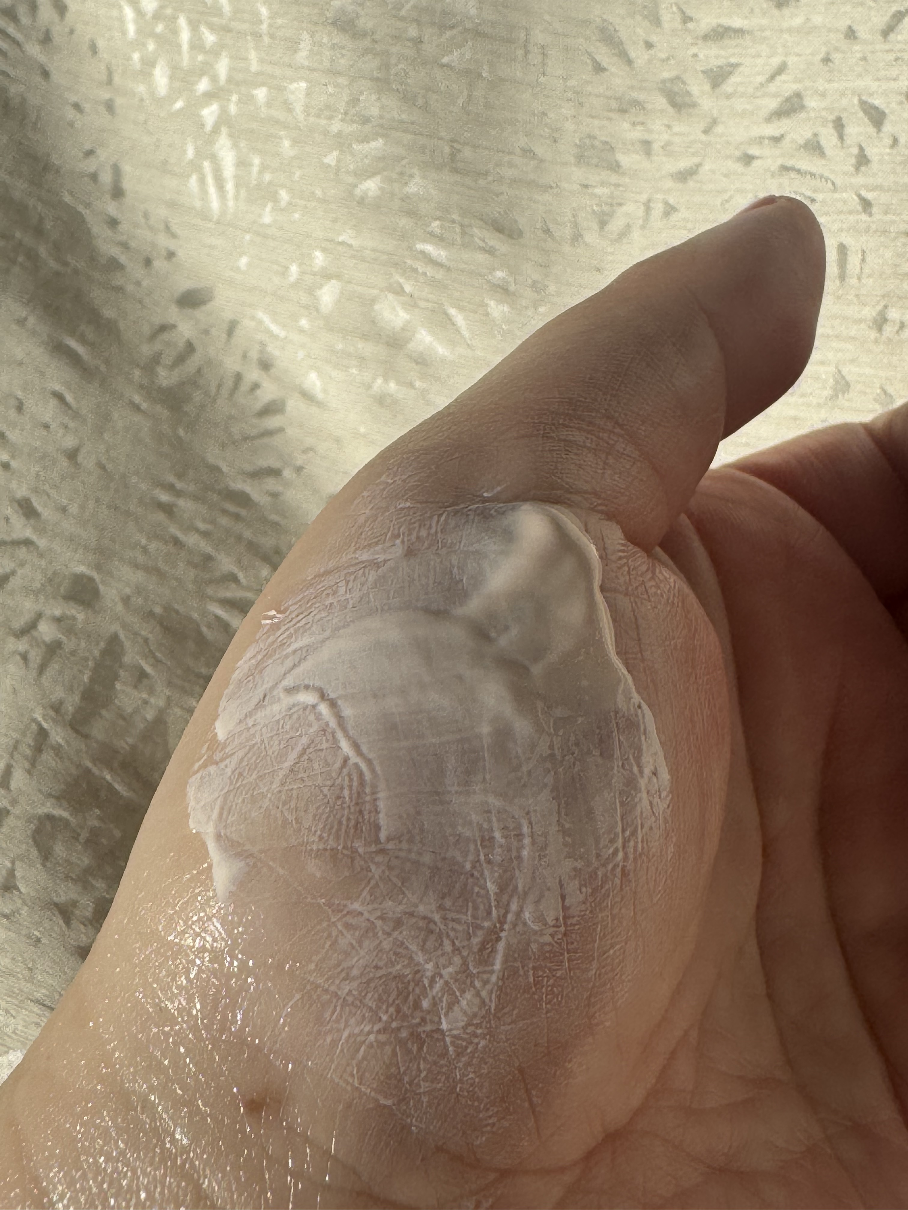 UVイデア XL プロテクショントーンアップ ローズ+/ラ ロッシュ ポゼ/日焼け止め・UVケアを使ったクチコミ（3枚目）