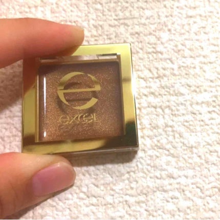 シマリングシャドウ/excel/ジェル・クリームアイシャドウを使ったクチコミ(1枚目)